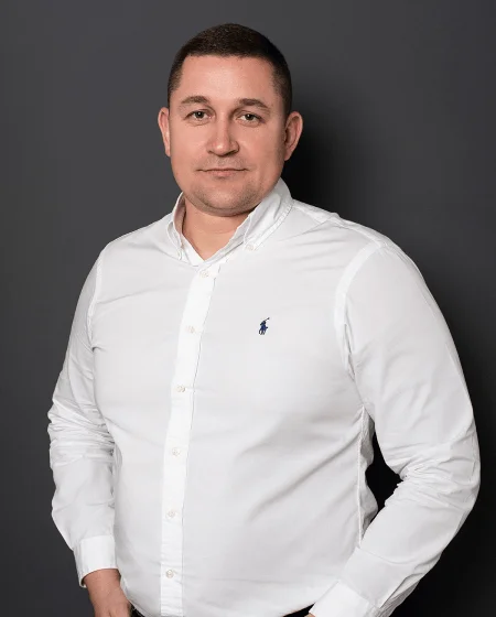 Дмитрий Черниту