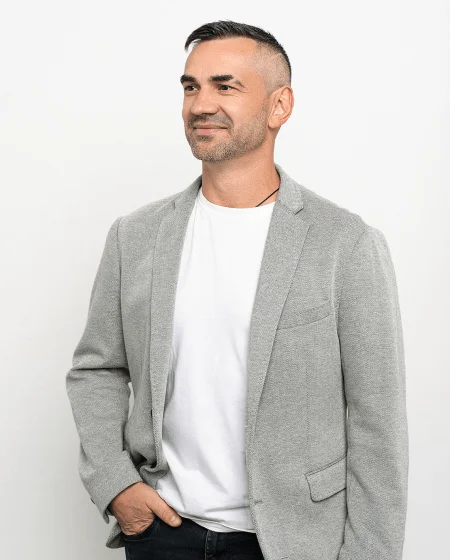 Денис Тулум