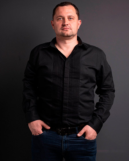 Александр Мирошников